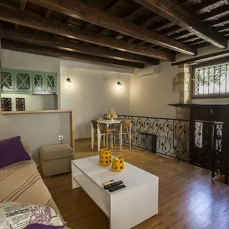 Eulogia Casa Apartment