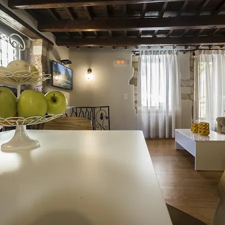 Eulogia Casa Ханья